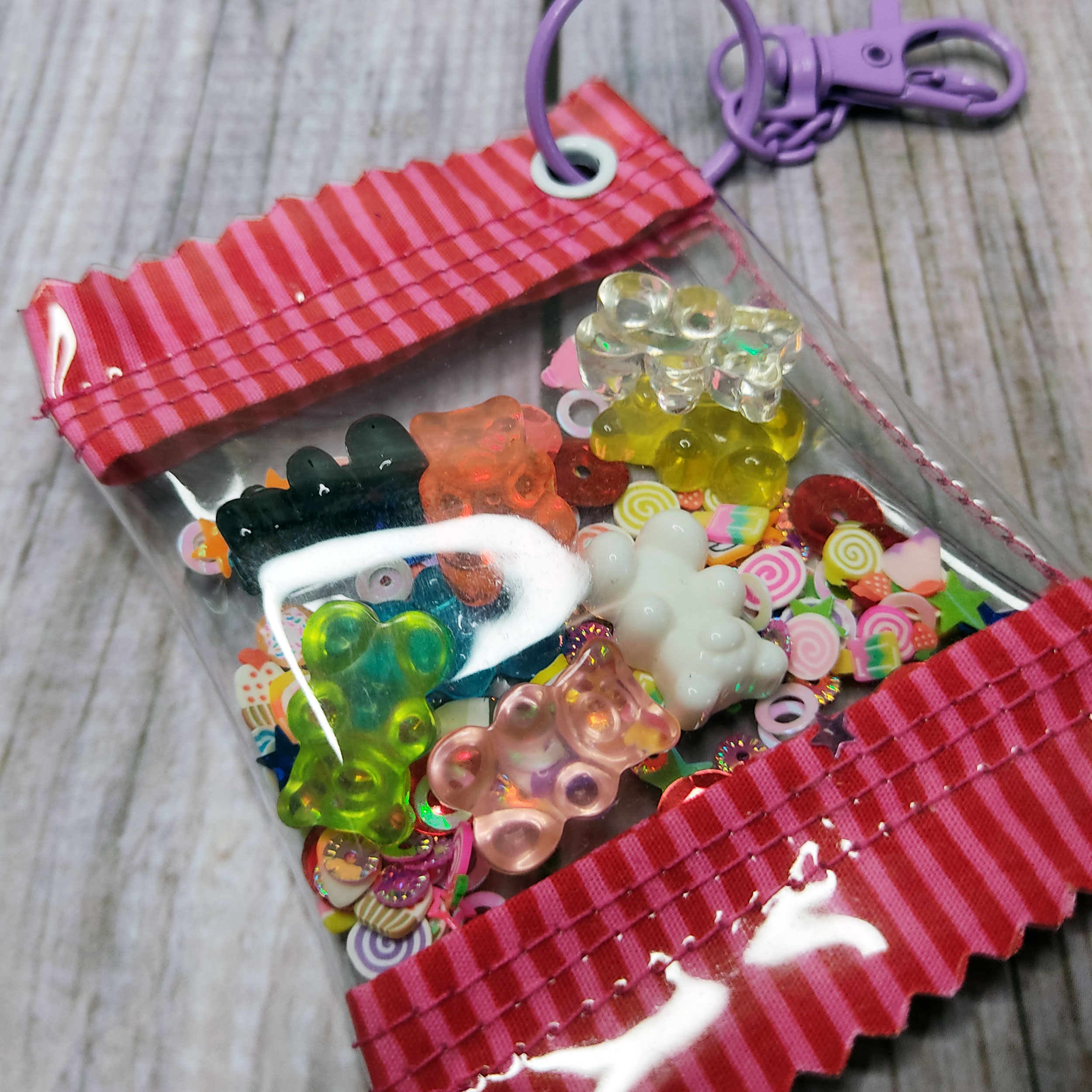 Candy Shaker | Gummibärchen - Taschenanhänger - pink/stripes | Kawaii Bag Charm – Bild 2