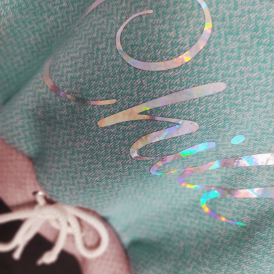 Cropped Hoodie Detailansicht.