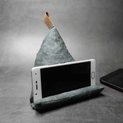 Handykissen | Schwarz - geometrisch